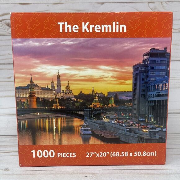 The Kremlin 1000 Piece Jigsaw Puzzle Mate Landscape Series NEW - Picture 5 of 9